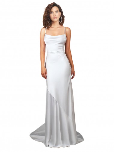 Magasins de Blanc Fourreau Balayage train Satiné Soyeux Simple Plage Robes de mariée