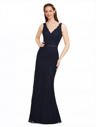 Magasins de Bleu marine foncé Fourreau Col V Dentelle Longue Robes demoiselle d'honneur