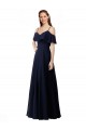 Magasins de Bleu marine foncé Trapèze Épaule Dénudée Col V Mousseline Longue Robes demoiselle d'honneur