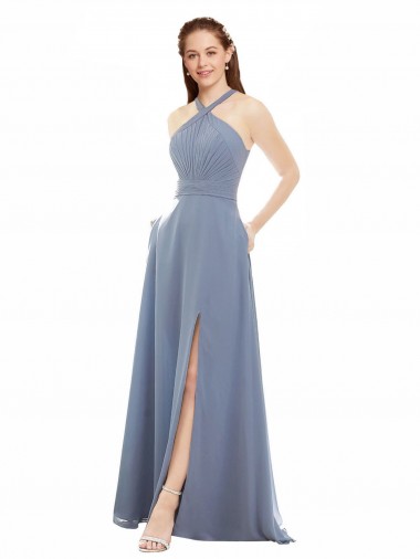 Magasins de Bleu poussiéreux Trapèze Licou Col Haut Mousseline Longue Robes demoiselle d'honneur
