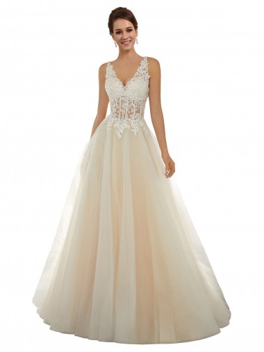 Magasins de Ivoire & Champagne Trapèze Col V Tulle Dentelle Classique Robes de mariée