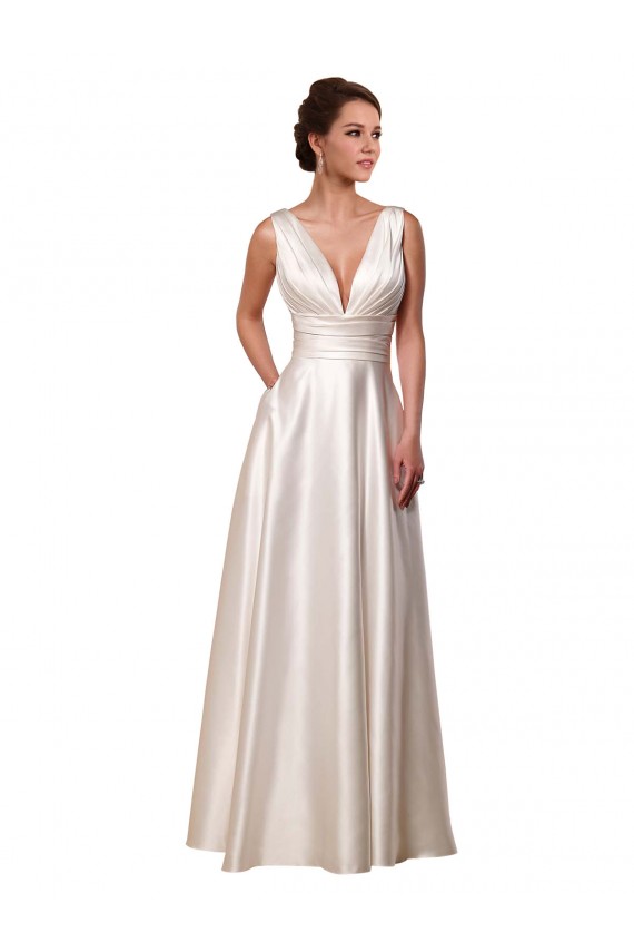 Magasins de Ivoire Trapèze Col V Satiné Robes de mariée
