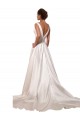Magasins de Ivoire Trapèze Col V Satiné Robes de mariée
