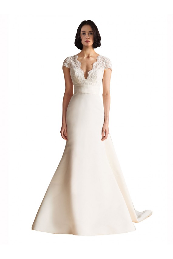 Magasins de Ivoire Trapèze Col V Satiné Robes de mariée
