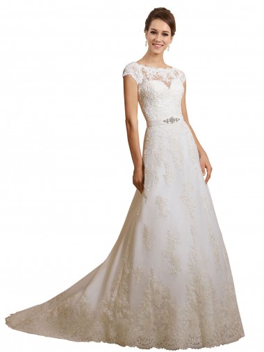 Magasins de Ivoire Trapèze Illusion Tulle Dentelle Classique Robes de mariée
