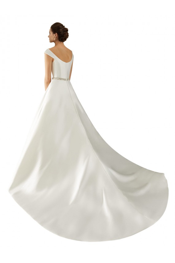 Magasins de Ivoire Trapèze Épaule Dénudée Satiné Classique Robes de mariée