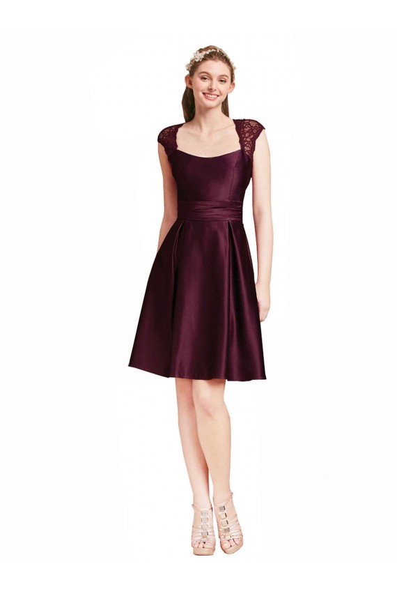 Magasins de Pourpre Trapèze Col Carré Satiné Dentelle Courte Robes demoiselle d'honneur / Robes de cocktail