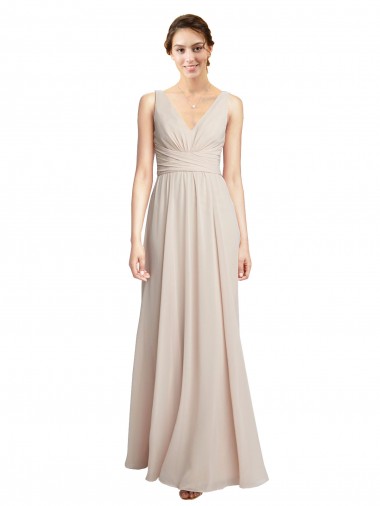 Magasins de Rose crème Trapèze Col V Mousseline Longue Robes demoiselle d'honneur