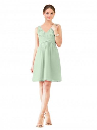 Magasins de Vert Sauge Trapèze Col V Mousseline Courte Robes demoiselle d'honneur / Robes de cocktail